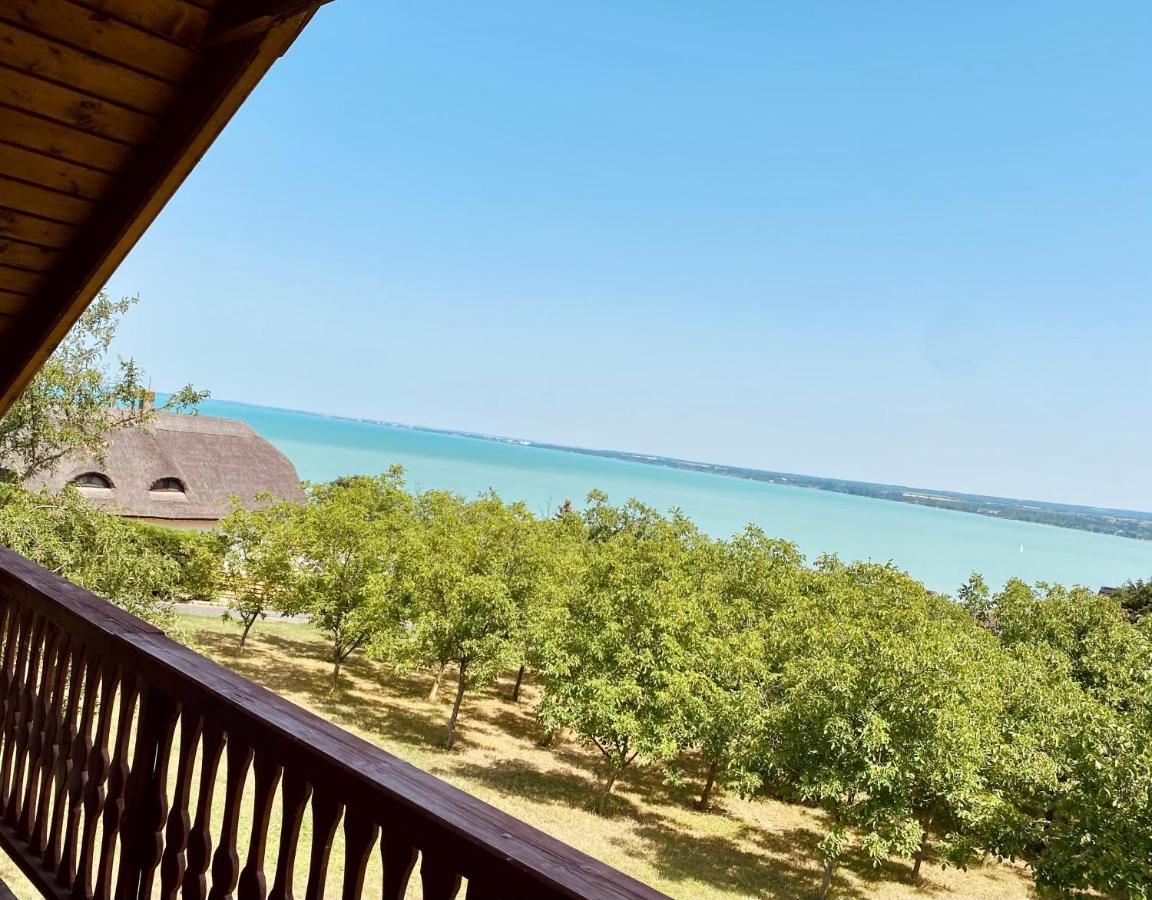 Viztuekoer Apartman Tihany Exteriér fotografie