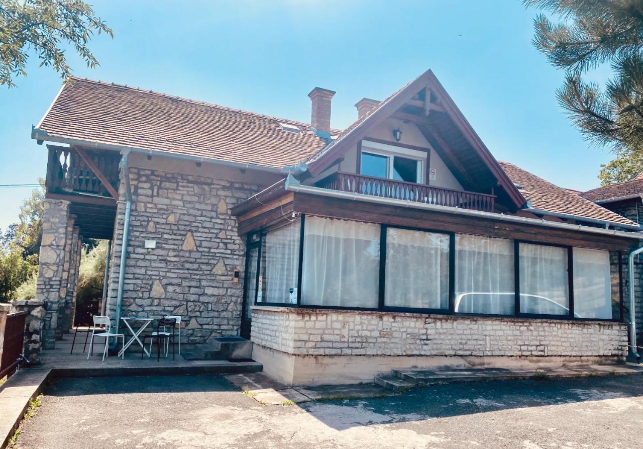 Viztuekoer Apartman Tihany Exteriér fotografie